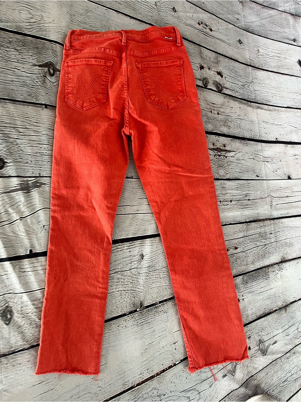MOTHER Straight-Leg Jeans in Coral Orange - The Swooner Ankle Fray-Women Size 27 - Picture 4 of 7
